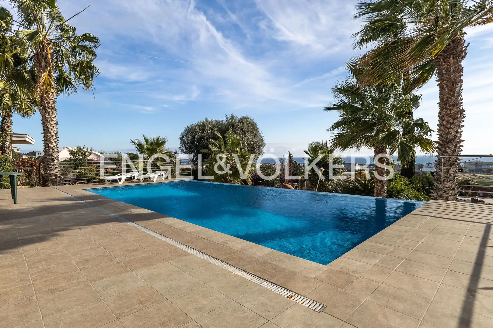 Swimming pool of Houses for rent in Santa Susanna  with Air Conditioner, Heating and Private garden