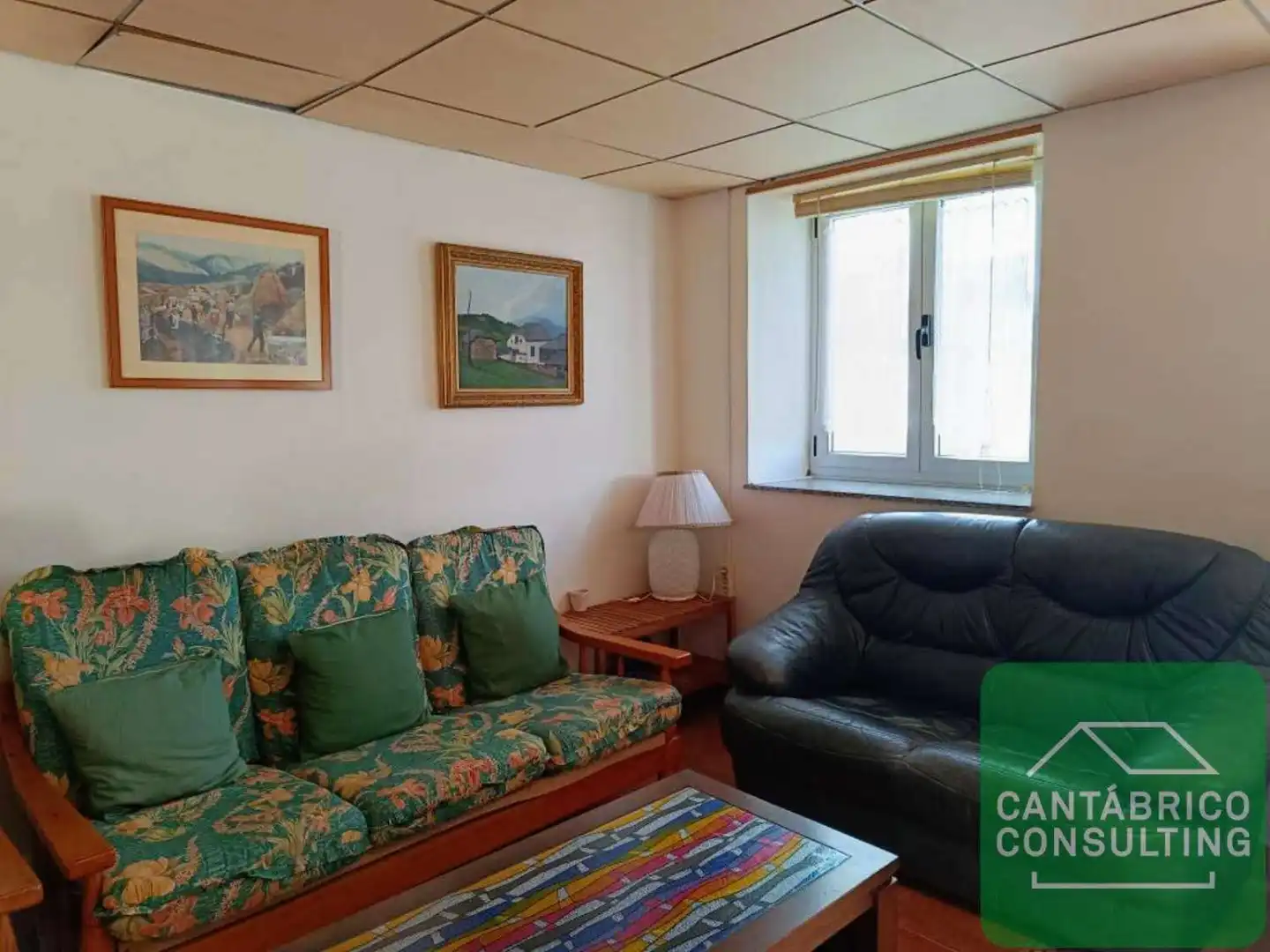 Sala d'estar de Finca rústica en venda en Villayón amb Calefacció, Parquet i Terrassa