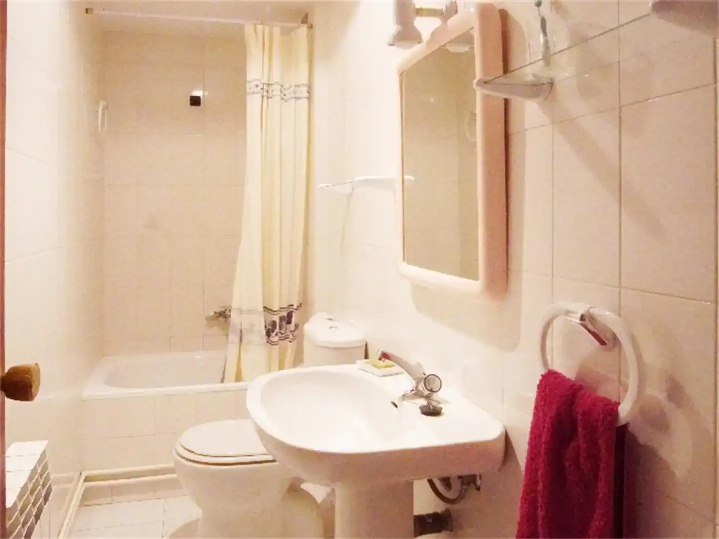 Baño de Piso en venta en Peñafiel con Amueblado y Balcón