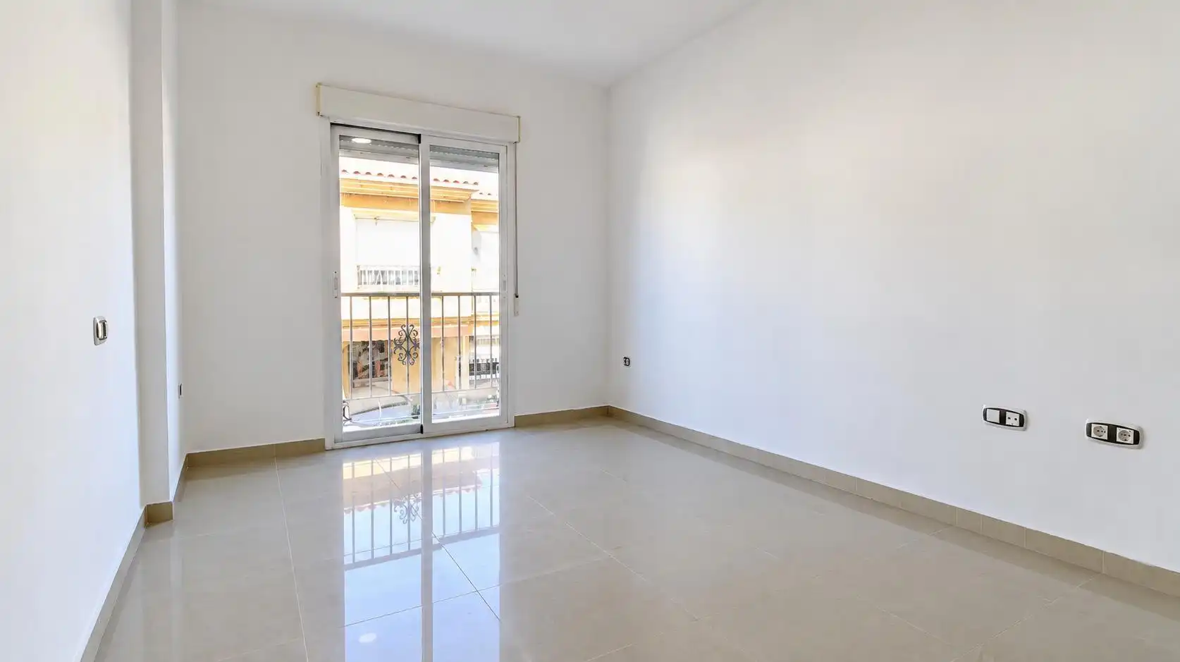 Bedroom of Flat for sale in Cármenes - Ríos