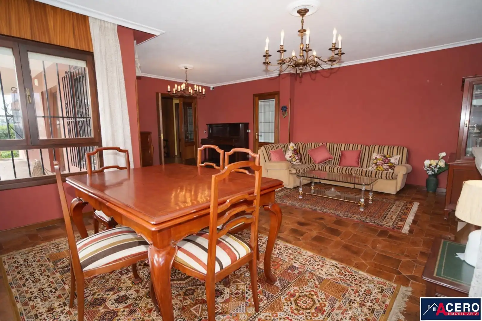 Esszimmer von Haus oder Chalet zum Verkauf in Camargo mit Privatgarten, Parkett und Schwimmbad