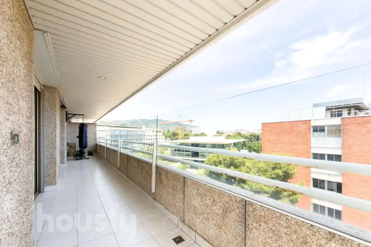 Terraza de Piso en venta en Barcelona con Aire acondicionado, Calefacción y Jardín privado