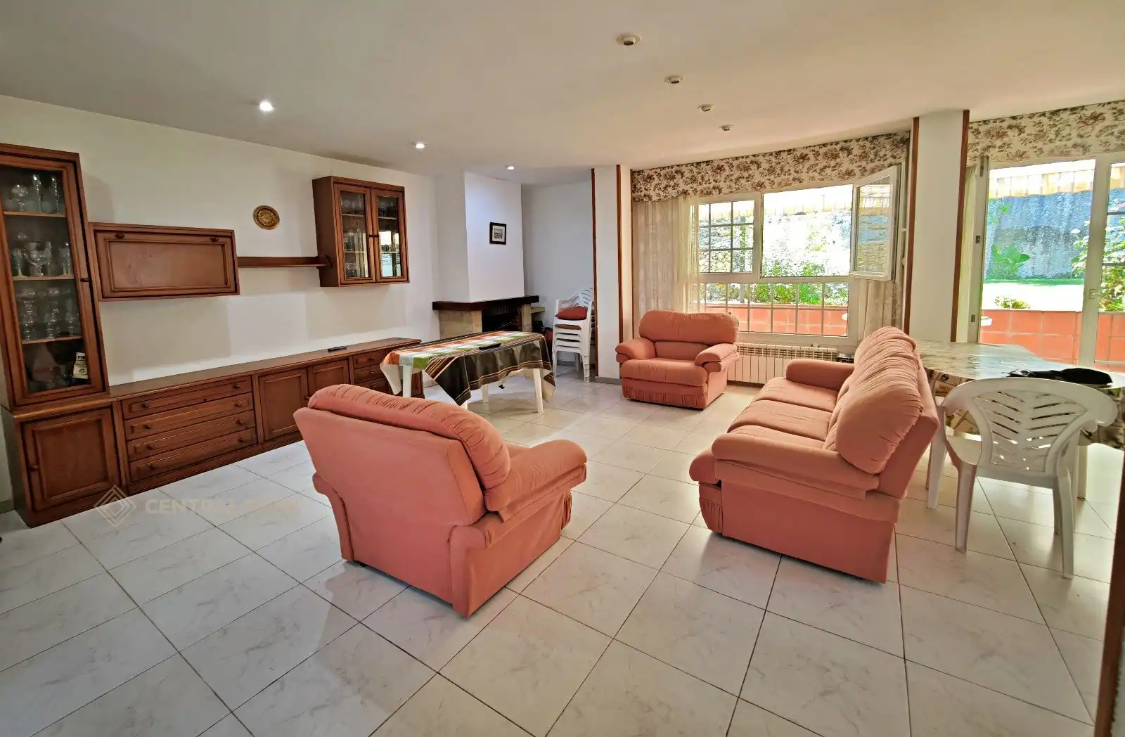 Sala d'estar de Casa o xalet en venda en Tarragona amb Calefacció, Jardí privat i Terrassa