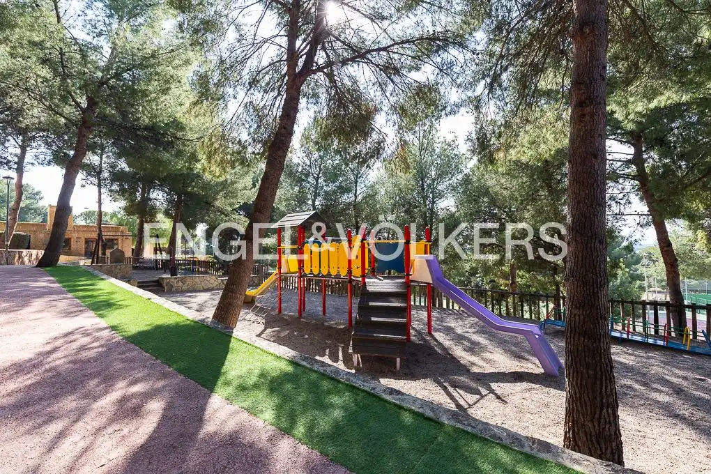 House with pool for sale in Alfinach - Los Monasterios, imagen 44
