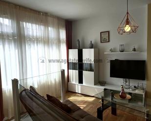 Sala d'estar de Dúplex en venda en Puerto de la Cruz amb Moblat