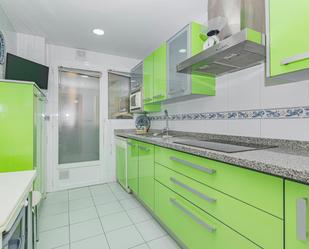 Kitchen of Flat for sale in  Granada Capital  with Air Conditioner, Heating and Private garden