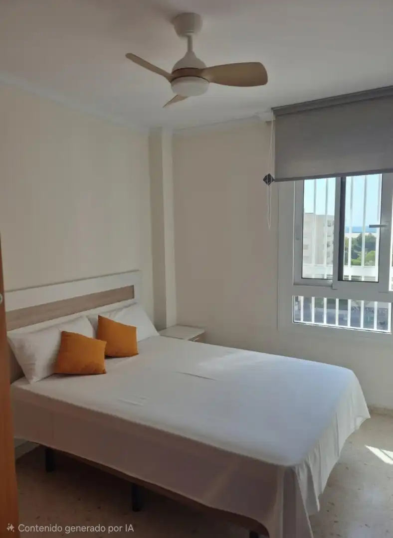 Habitación de Piso de alquiler en Málaga con Calefacción, Amueblado y Balcón