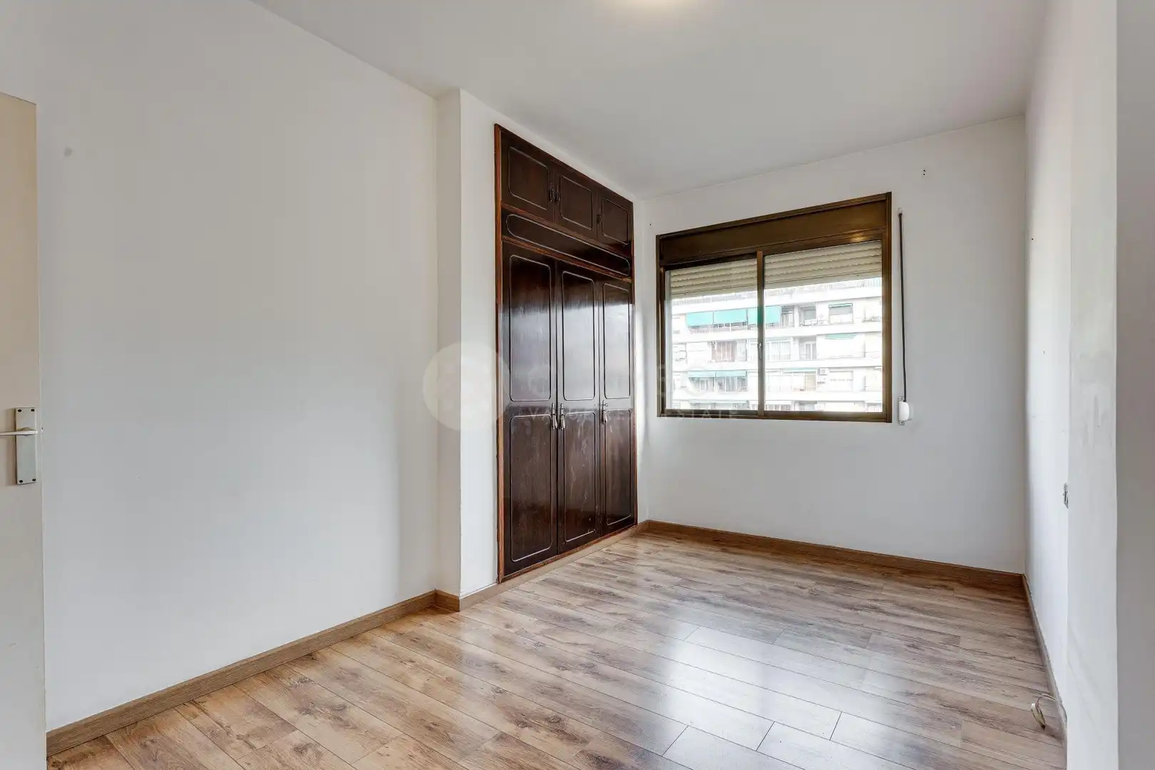 Habitación de Piso en venta en Barcelona con Parquet