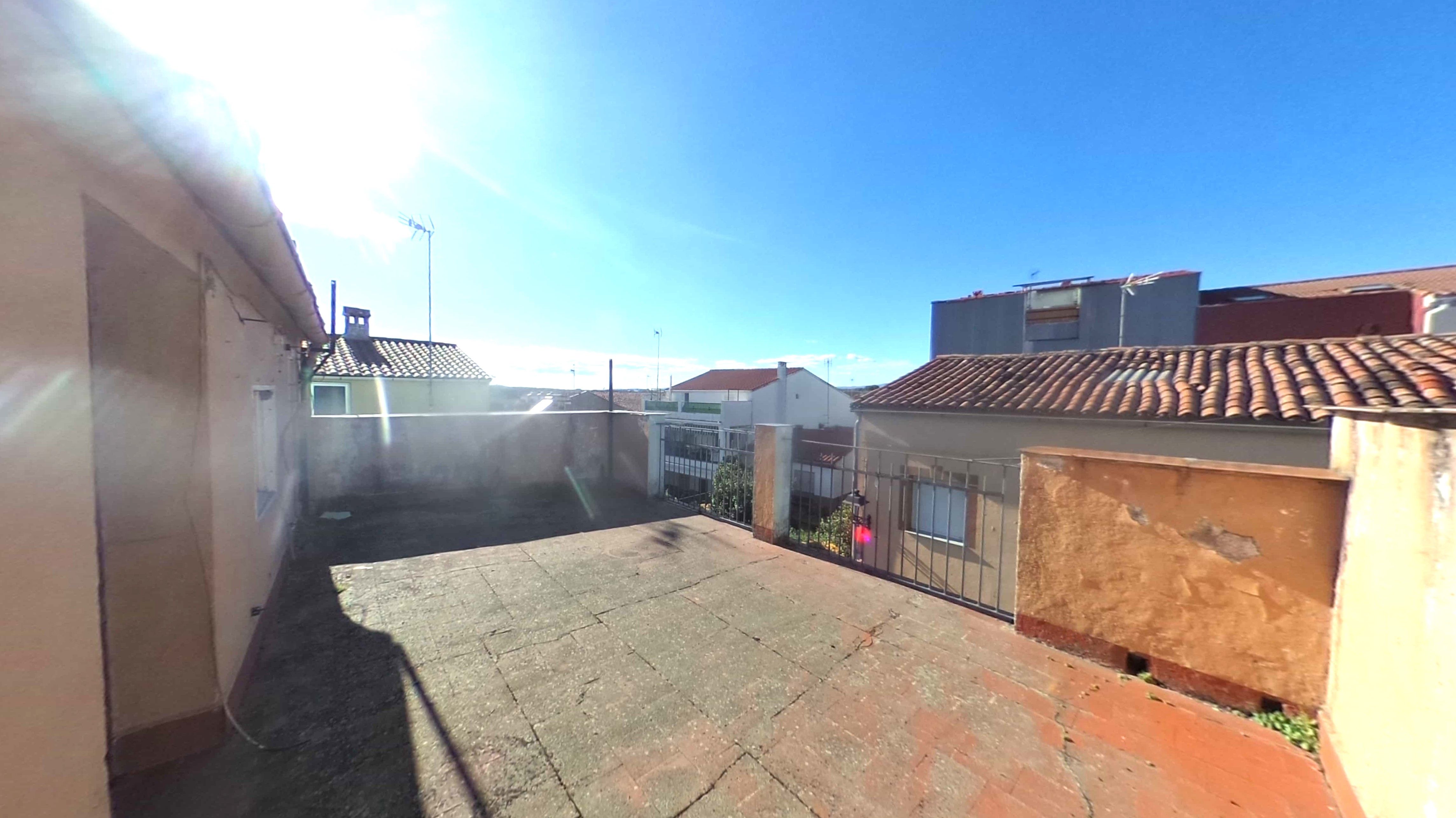 Vista exterior de Pis en venda en Montehermoso amb Terrassa i Traster
