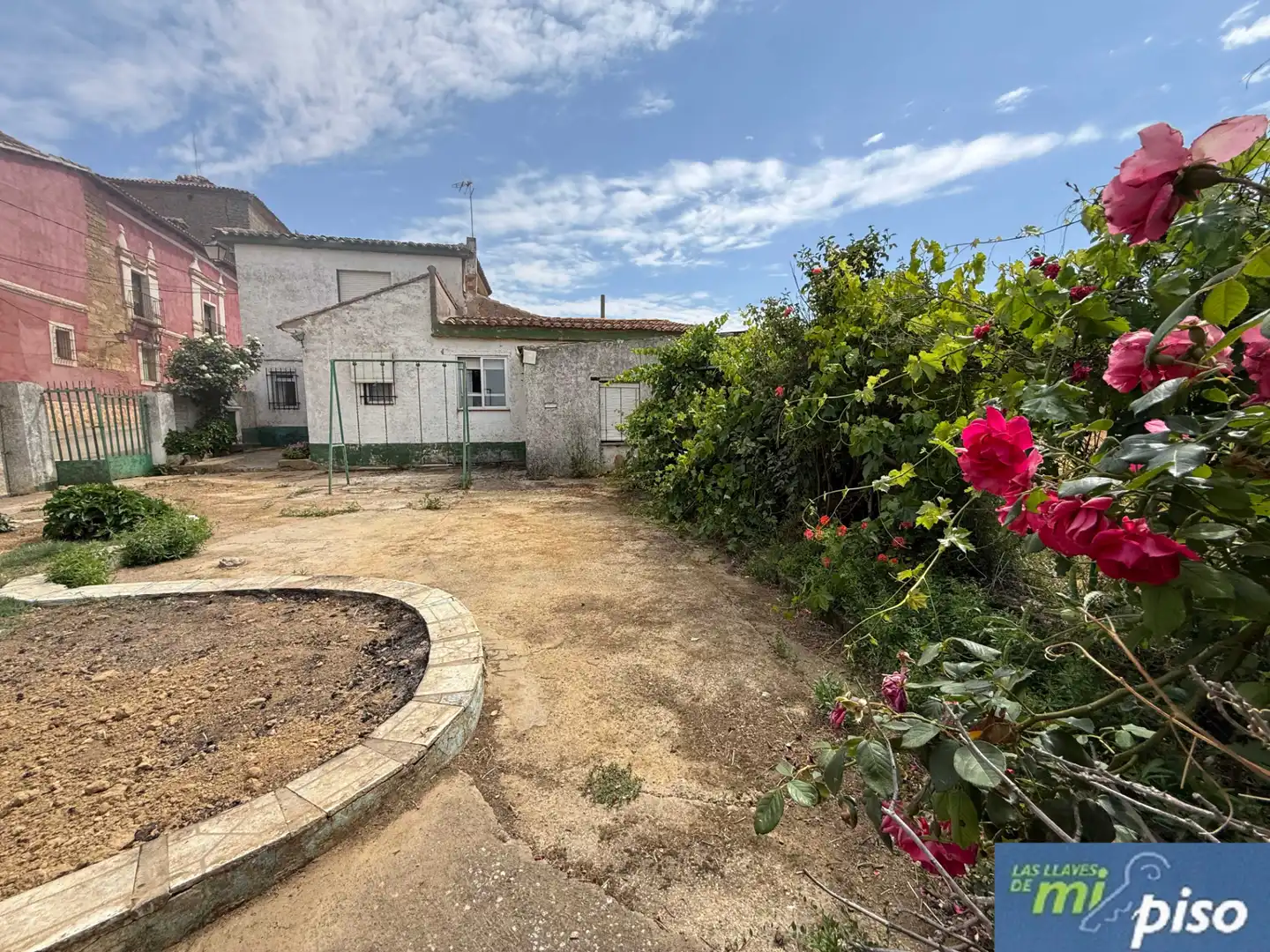 Haus oder Chalet zum Verkauf in Valdunquillo mit Heizung, Privatgarten und Terrasse