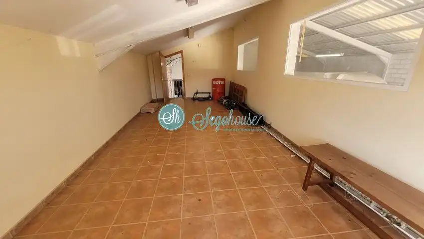 Industrial buildings for sale in Segovia