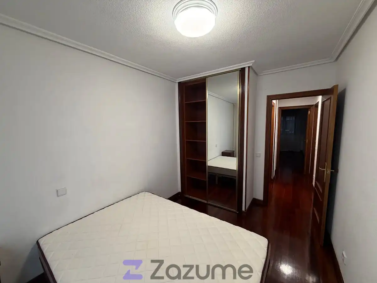 Flat for rent in C. Magallanes, Numancia - San Fernando
