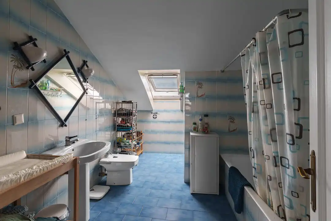 Bathroom of Flat for sale in Donostia - San Sebastián   with Heating, Private garden and Terrace