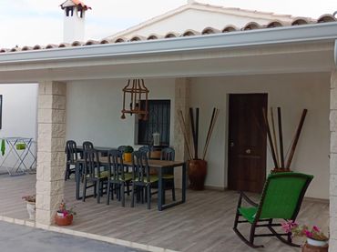 Xalet amb piscina en venda a LLOMA LA