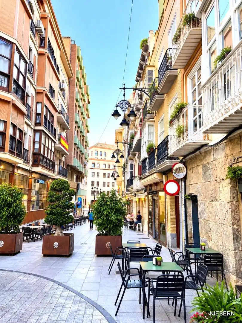 Vista exterior de Local de alquiler en Cartagena ciudad