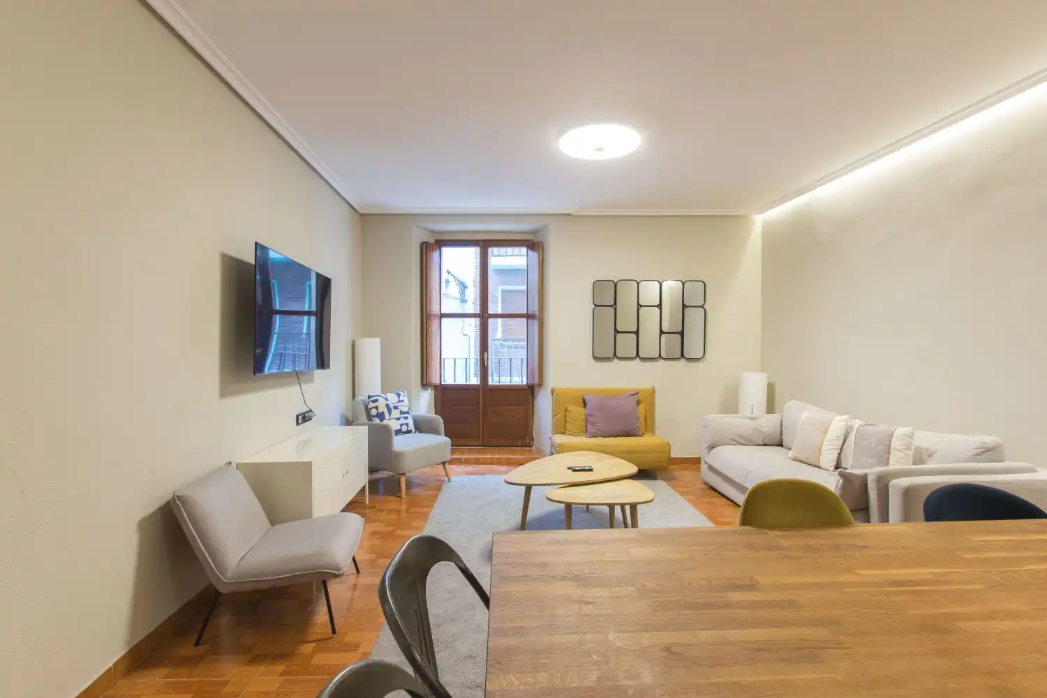 Sala de estar de Piso en venta en  Pamplona / Iruña con Calefacción, Amueblado y Balcón