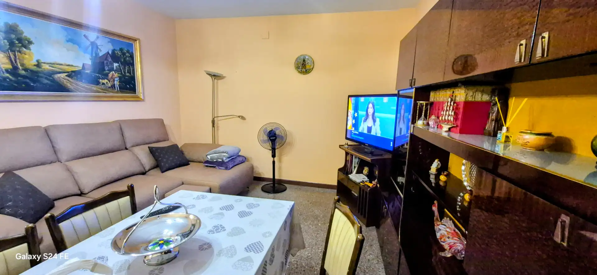 Living room of Flat for sale in Barcelona  with Air Conditioner, Furnished and Oven