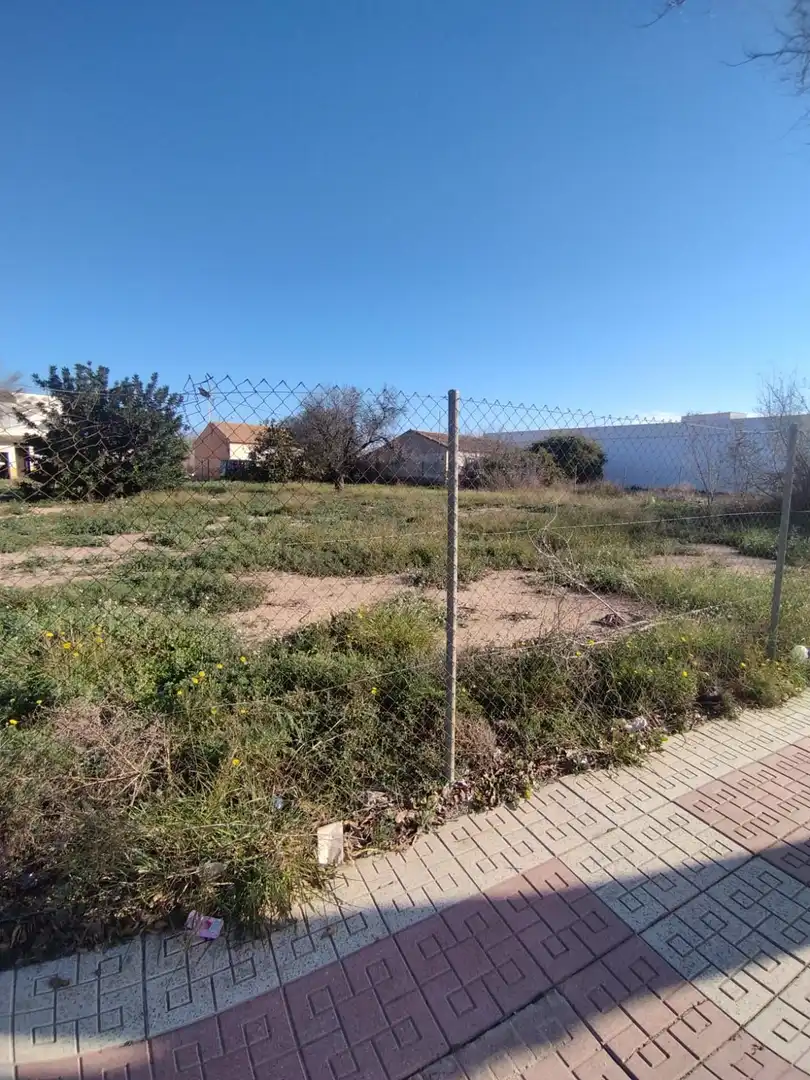 Lands and plots for sale in Avenida de Los Alcázares 72