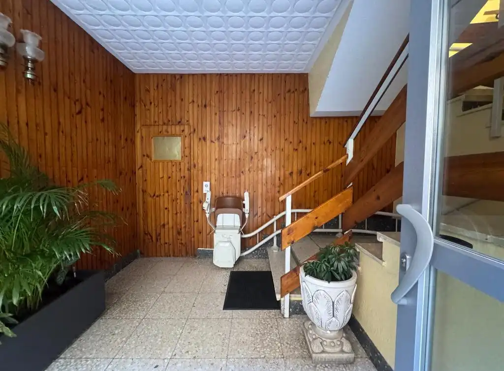 Pis en venda en Los Corrales de Buelna  amb Calefacció, Parquet i Traster