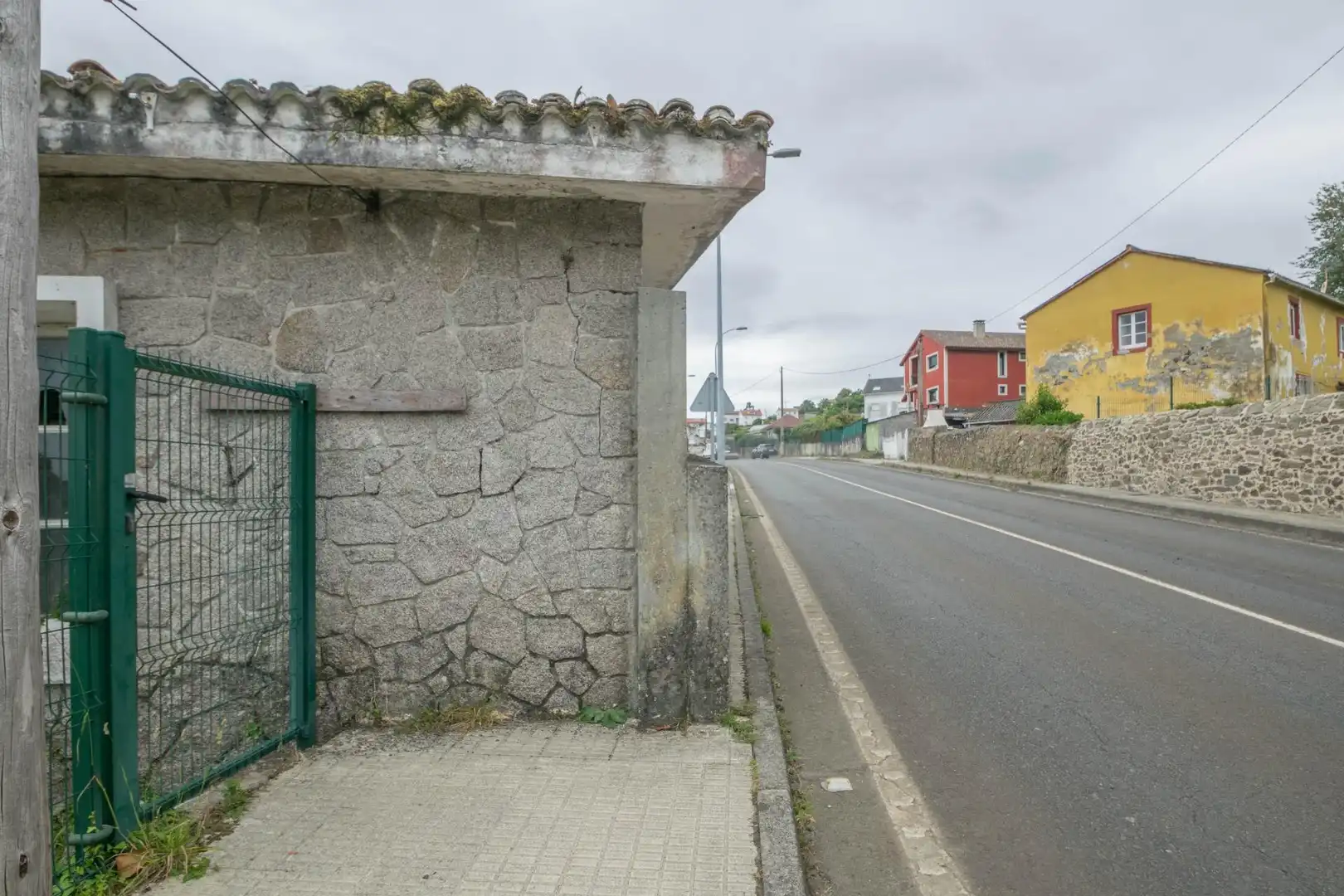 Vista exterior de Casa o xalet en venda en Cambre  amb Terrassa
