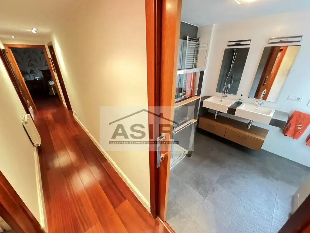 Flat for rent in Plaza Major, Centre
