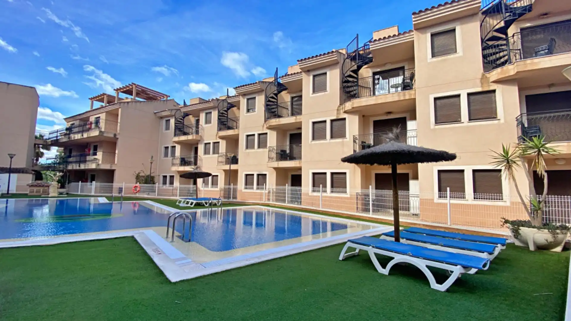 Swimming pool of Ground floor for sale in Águilas  with Air Conditioner, Terrace and Furnished
