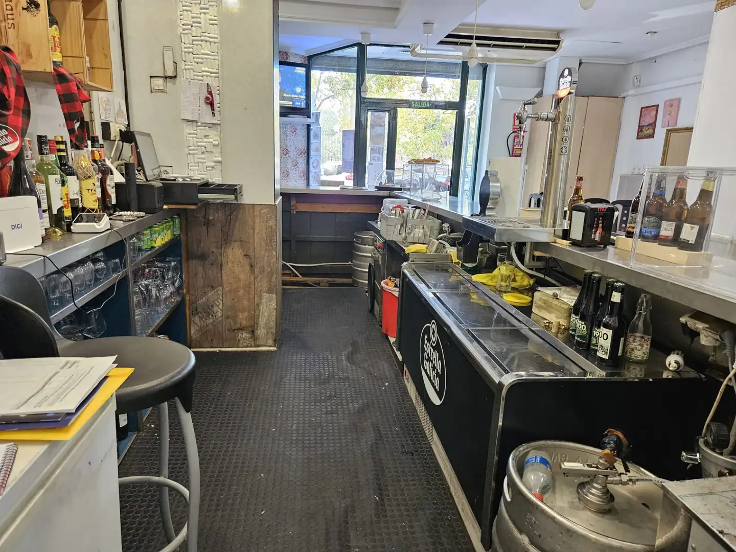 Local comercial en traspaso en Calle de los Hermanos Gambra, imagen 15