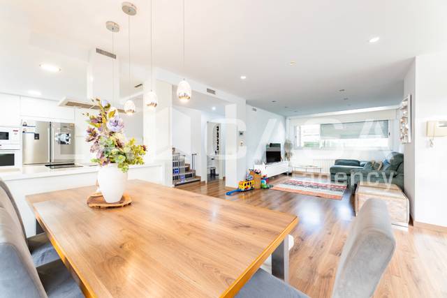 Casa adosada en Venta en Calle de los Cedros en Olimar - Carambolo - Atalaya de Levante