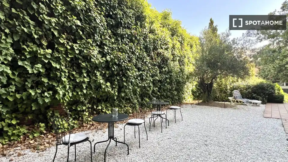 Room in Conde Orgaz - Piovera