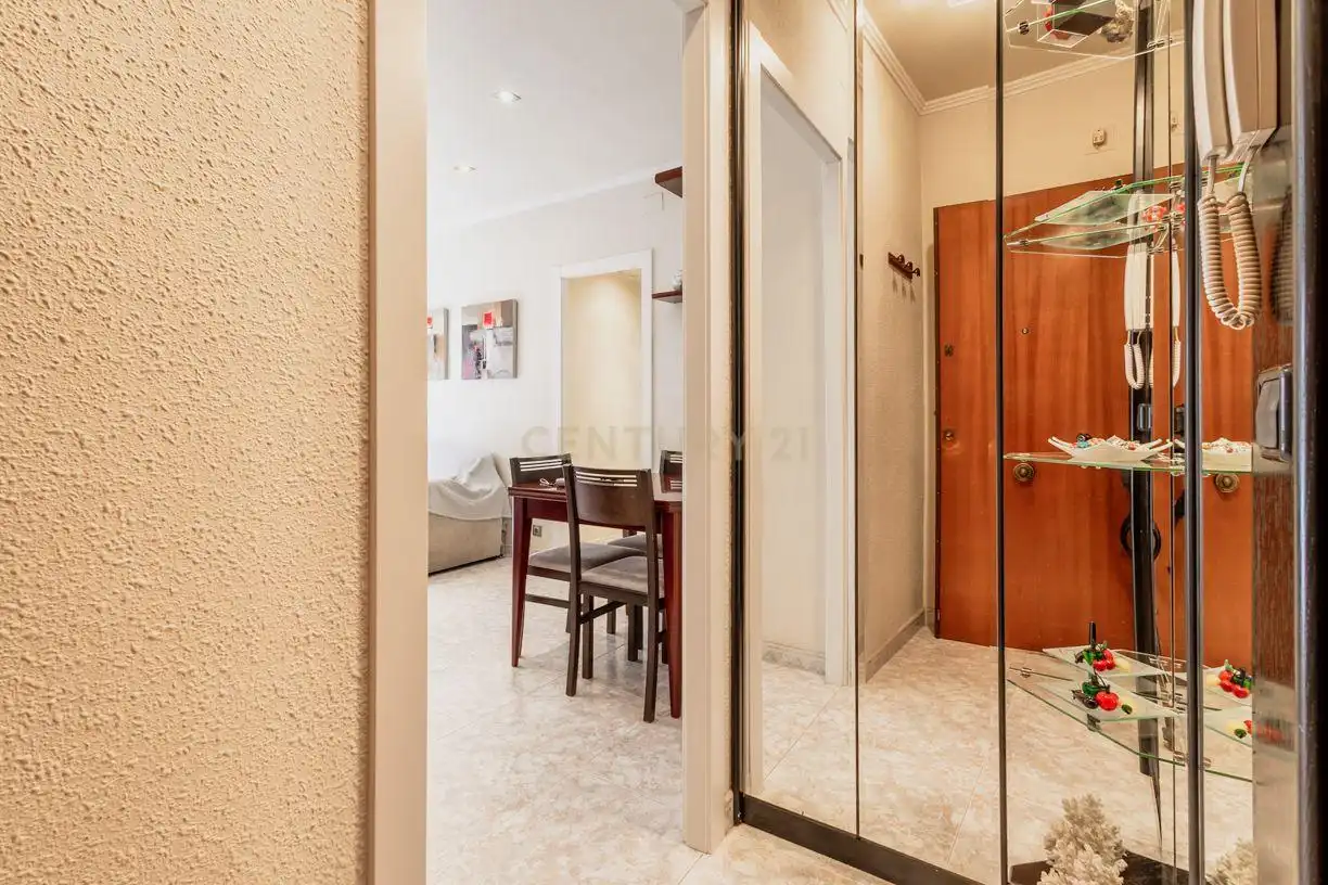 Apartament en venda en Sant Joan Despí amb Aire condicionat