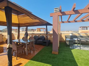 Àtic amb piscina en venda a Los Collados-Los Geraneos