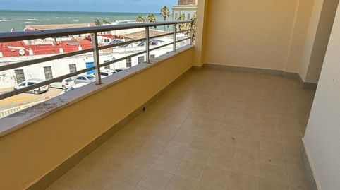 Foto 5 de Piso en venta en Playa de la Regla, Chipiona
