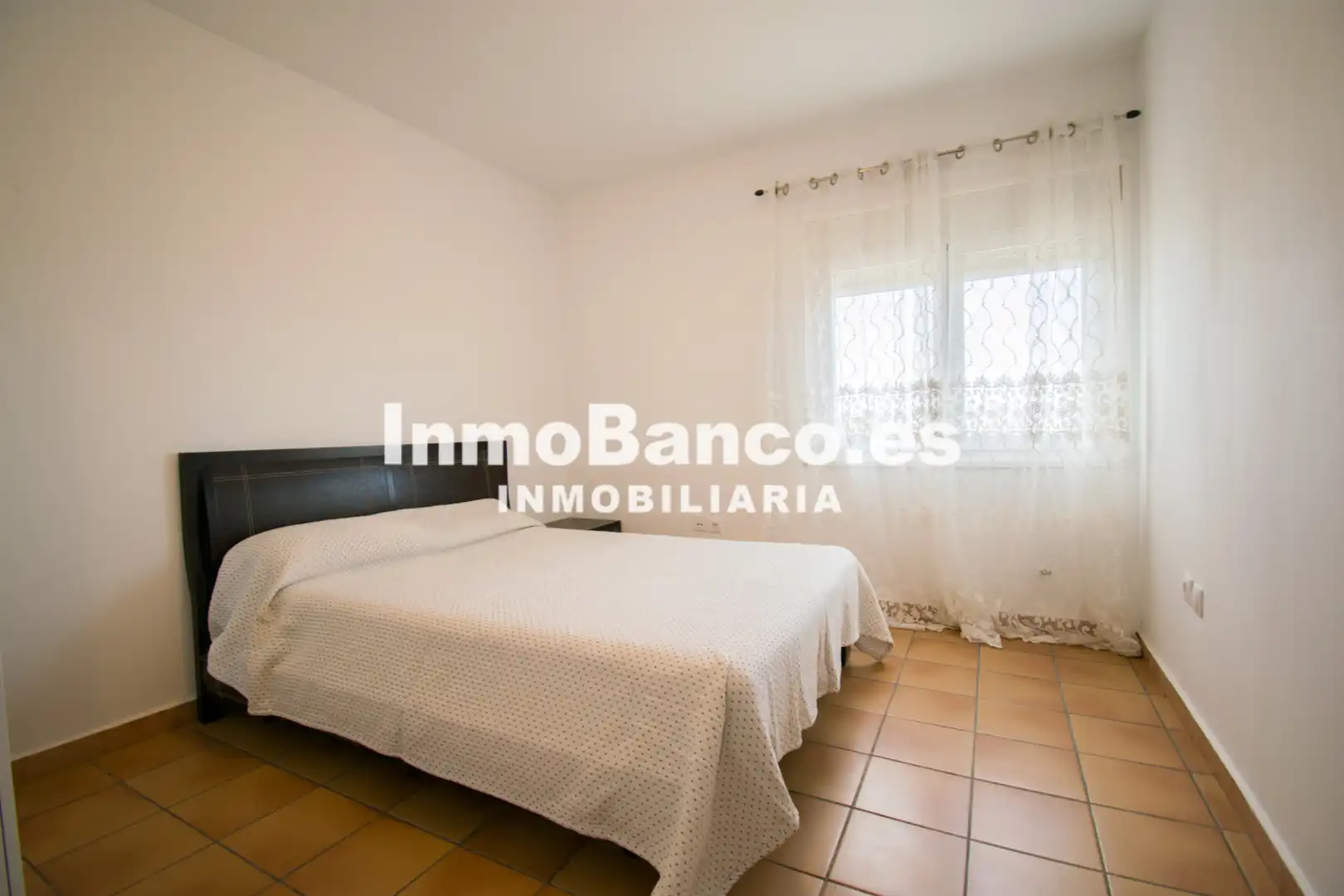 Habitación de Casa o chalet en venta en Chiva con Jardín privado, Parquet y Terraza
