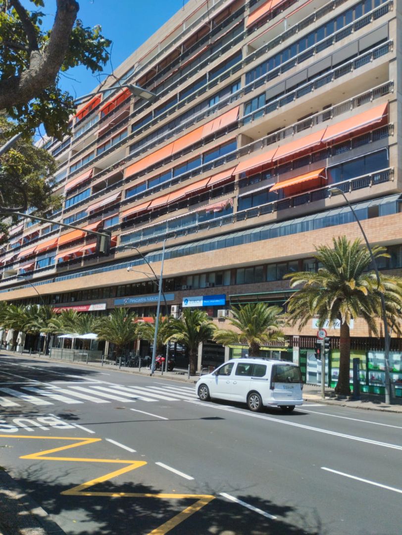 Exterior view of Flat for sale in  Santa Cruz de Tenerife Capital  with Heating and Furnished