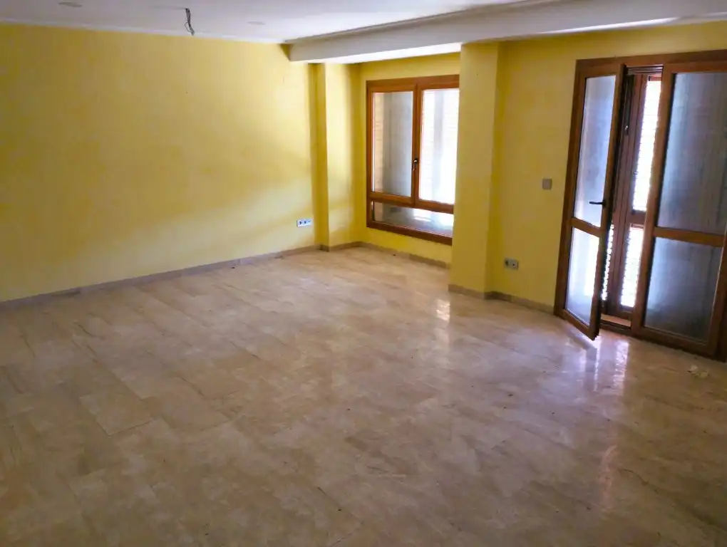 Casa adosada en venda en Llocnou d'En Fenollet amb Aire condicionat, Terrassa i Traster