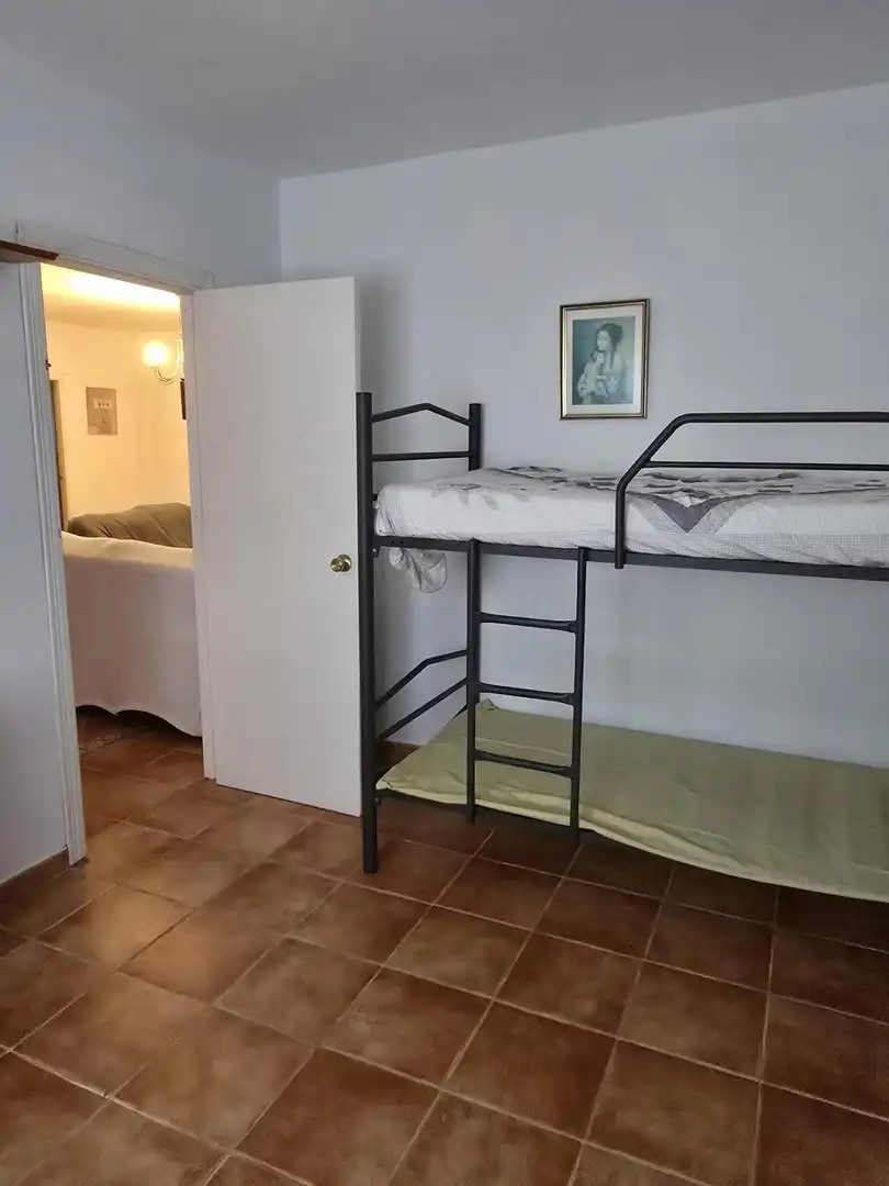 Dormitori de Casa o xalet en venda en Los Barrios