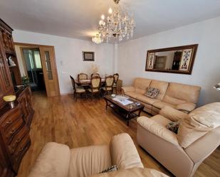 Living room of Single-family semi-detached for sale in Valladolid Capital  with Terrace