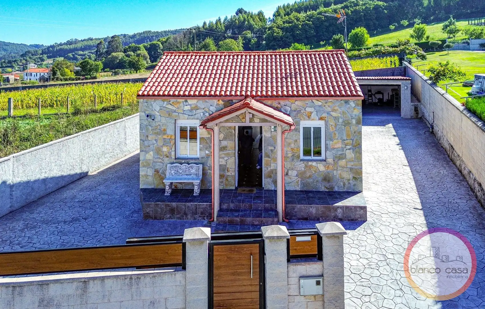 Haus zum Verkauf in Carballo