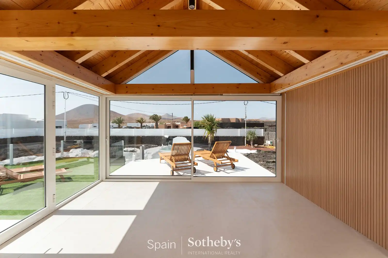 Sala de estar de Casa o chalet en venta en Teguise con Aire acondicionado, Jardín privado y Terraza