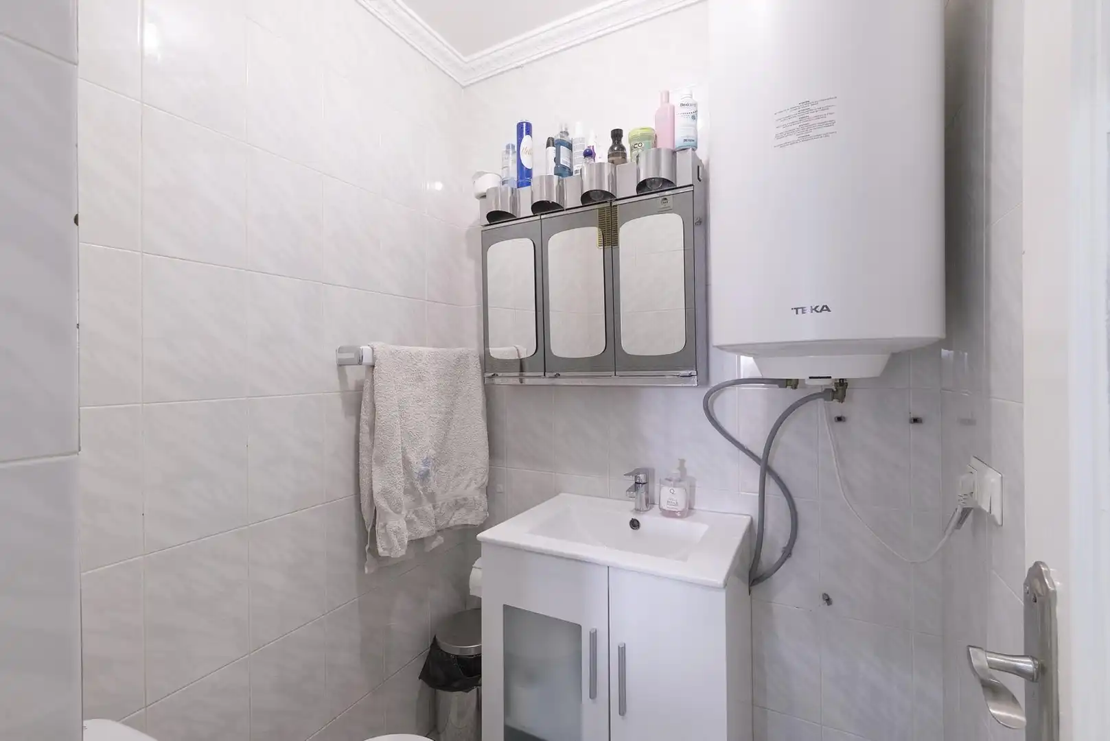 Bathroom of Flat for sale in Coín  with Air Conditioner and Balcony