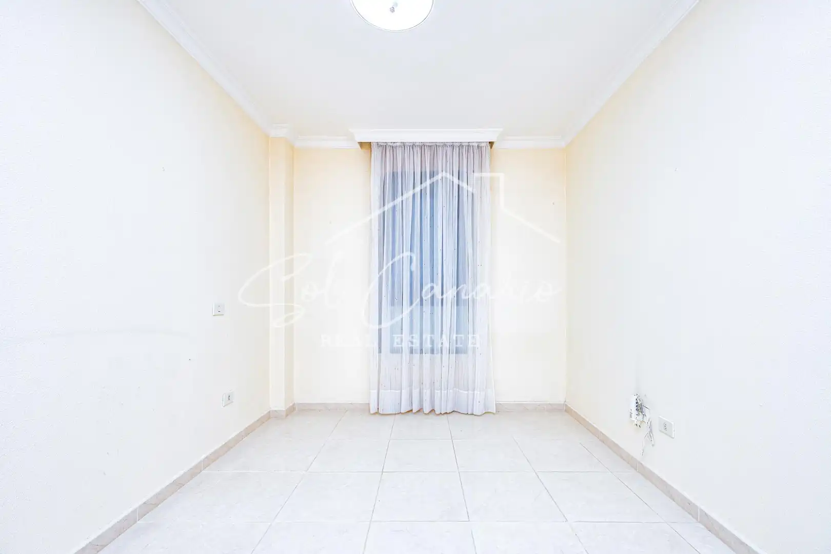 Bedroom of Flat for sale in Las Palmas de Gran Canaria  with Alarm