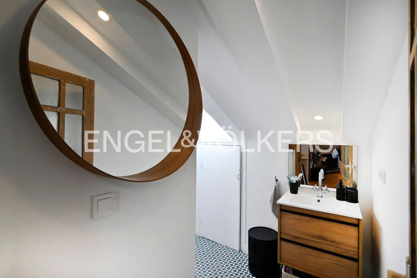 Bathroom of Attic for sale in Santander  with Heating, Furnished and Balcony