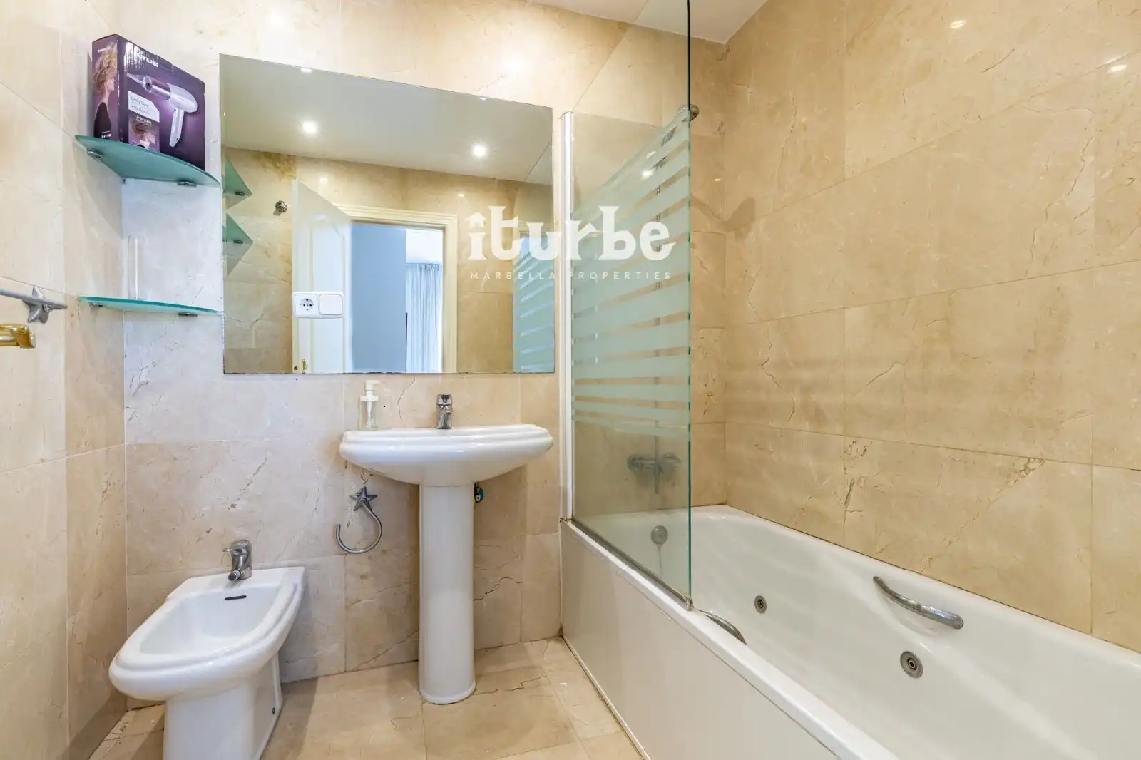 Wohnung zur Miete in Principe Alfonso Hohenloh, La Carolina - Guadalpín