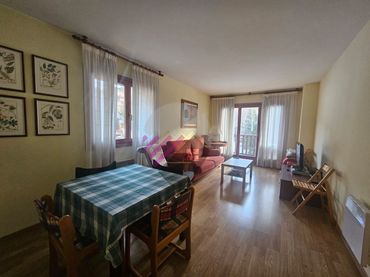 Flat with balcony for sale in Urb. Solà del Tarter, 50-2