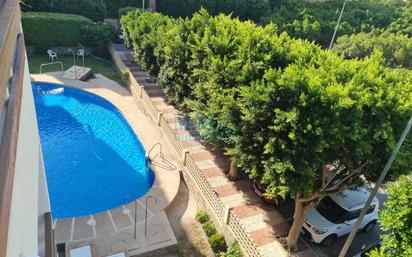 Swimming pool of Flat for sale in Roquetas de Mar  with Terrace and Community pool