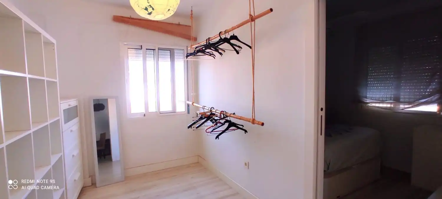 Habitación de Piso de alquiler en Málaga con Aire acondicionado, Amueblado y Balcón