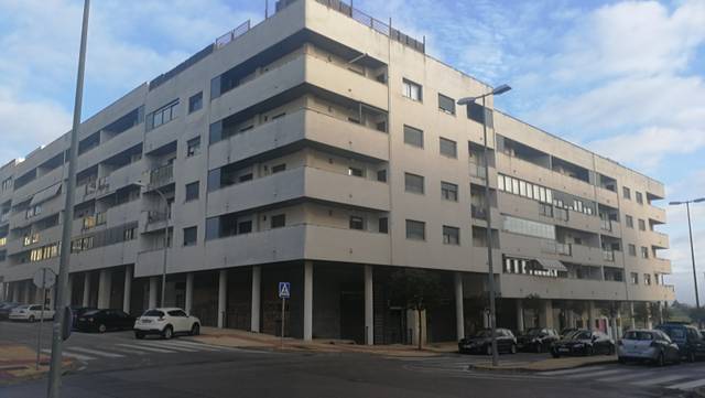 Local comercial en Venta en Serafin Alvarez Campana, 8 en La Angelita