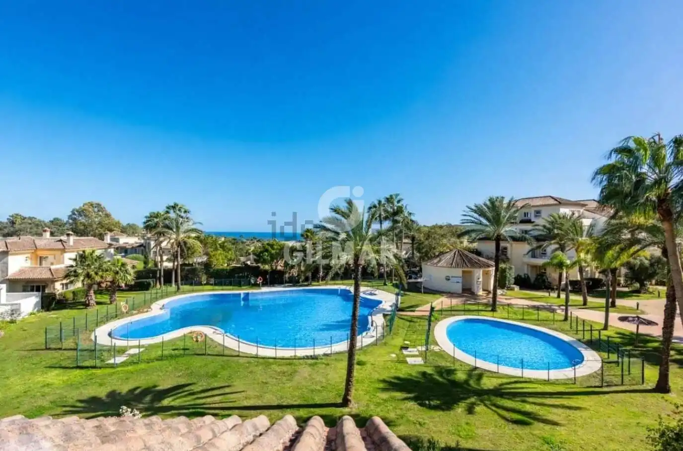 Jardí de Dúplex en venda en Sotogrande amb Calefacció, Traster i Piscina