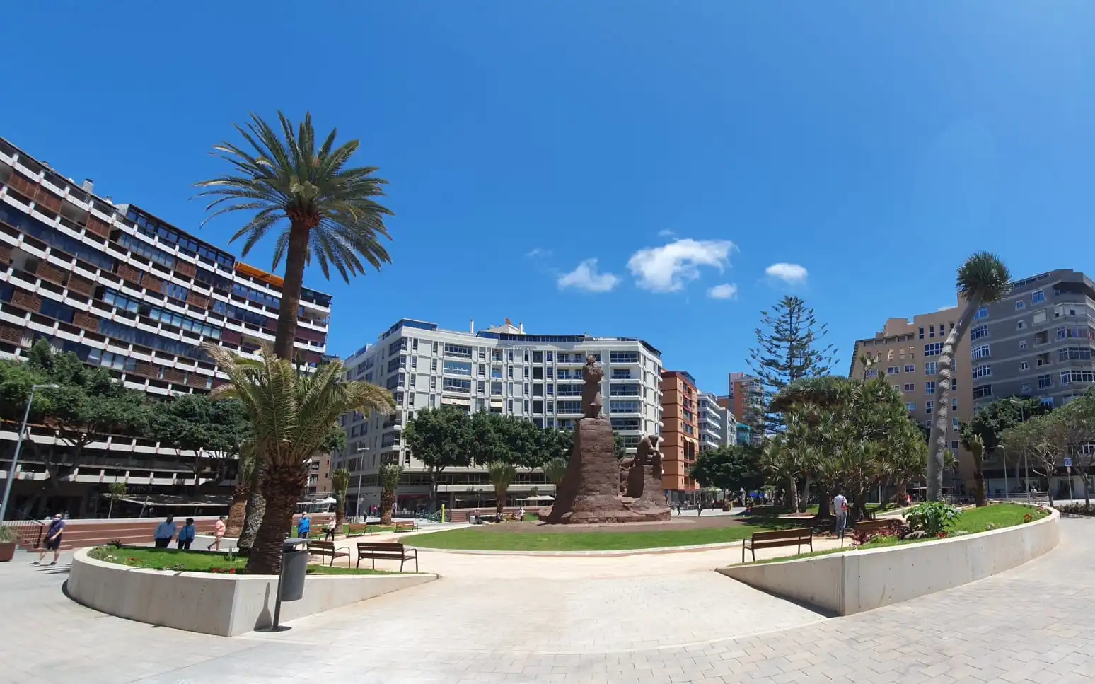 Vista exterior de Pis en venda en Las Palmas de Gran Canaria amb Aire condicionat, Moblat i Forn