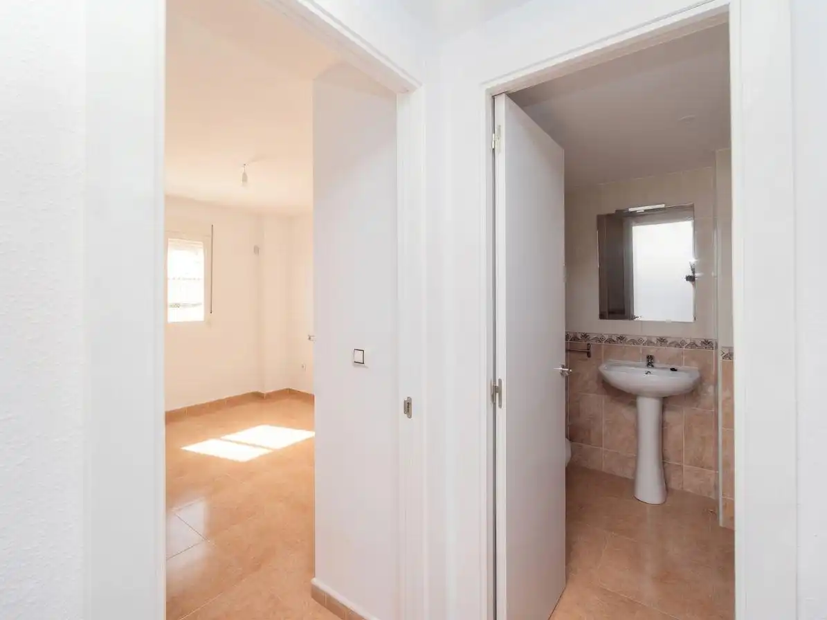 Baño de Piso en venta en San Vicente del Raspeig / Sant Vicent del Raspeig con Terraza